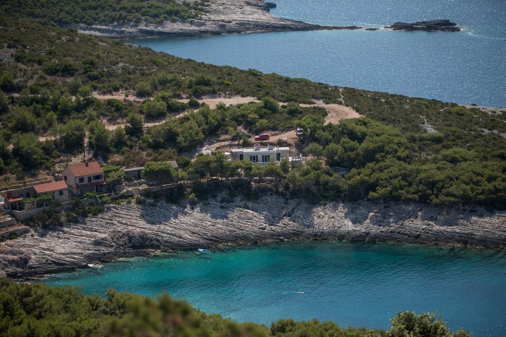 Molo Trovna Apartments Vis Exteriör bild